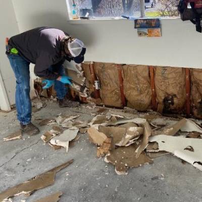 WATER DAMAGE RESTORATION AND FLOOD RESTORATION